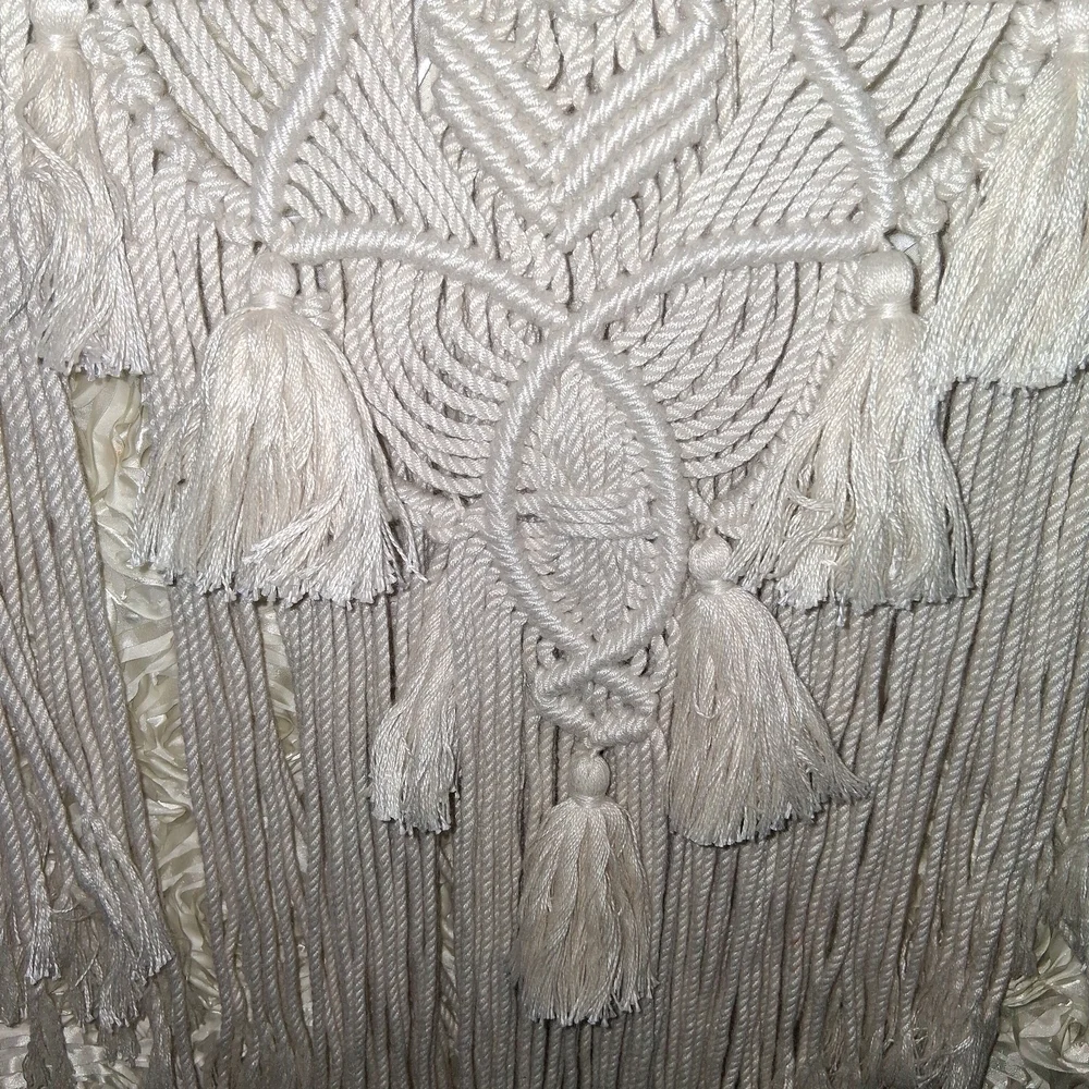Elegant Gray Macrame Wall Hanging